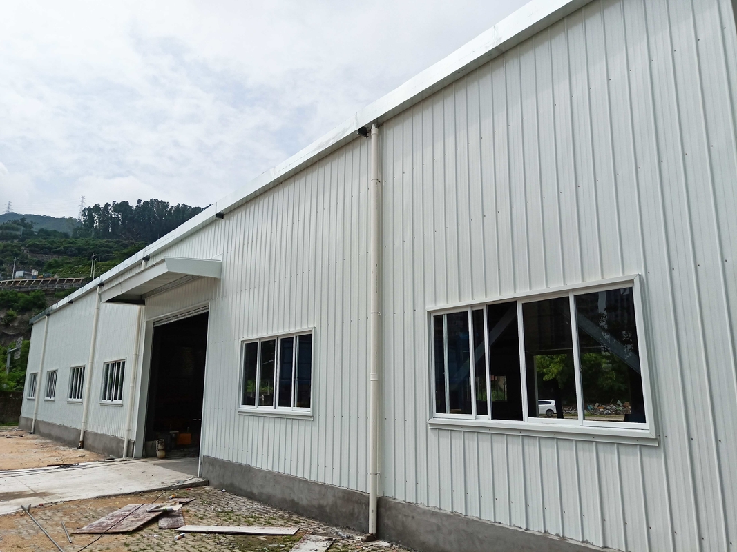 Feuerdichtes Material Metall Stahlplatte Stahlkonstruktion Gebäude Lagerhaus mit elektrischer Rollverschluss Tür